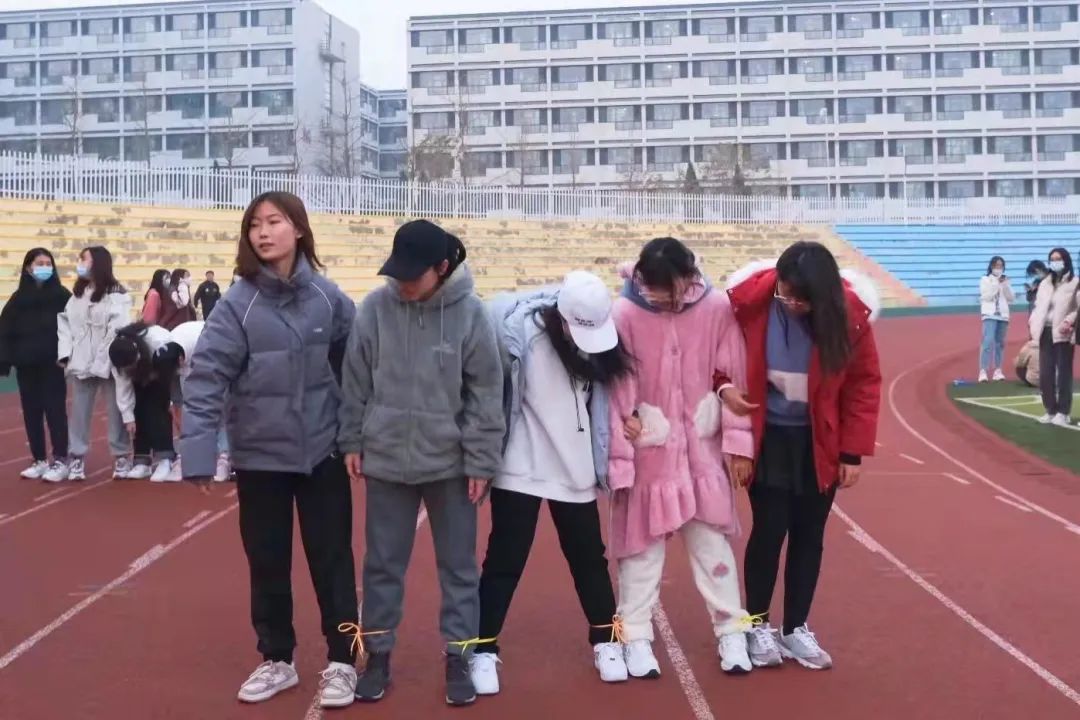1C8EE